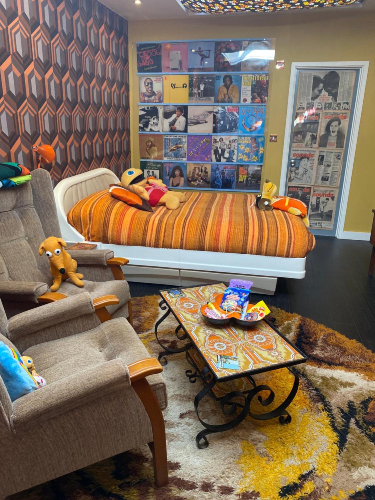 The Retro Retreat With Free Parking Apartment Hastings Ngoại thất bức ảnh